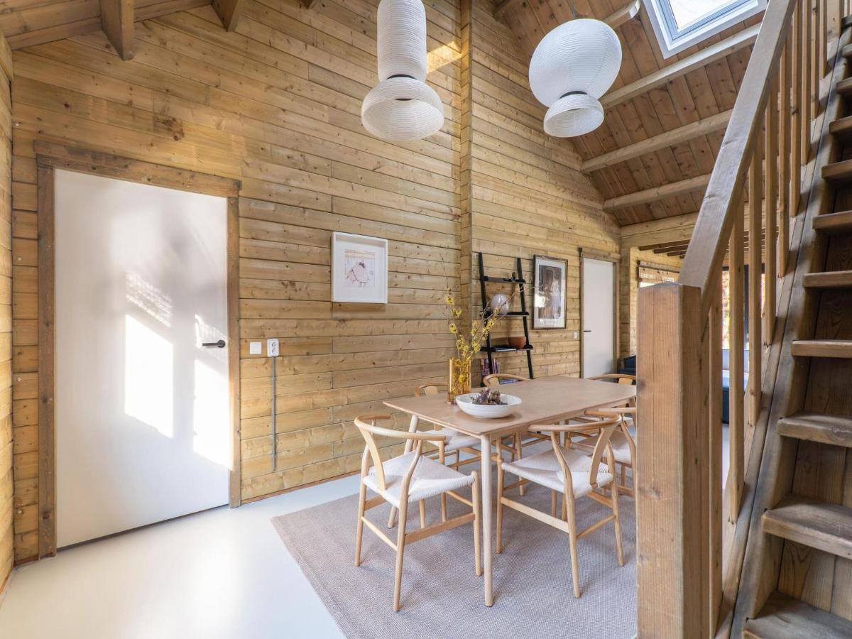 Cosy Wooden House Amid Woods In Soesterberg Utrecht Esterno foto